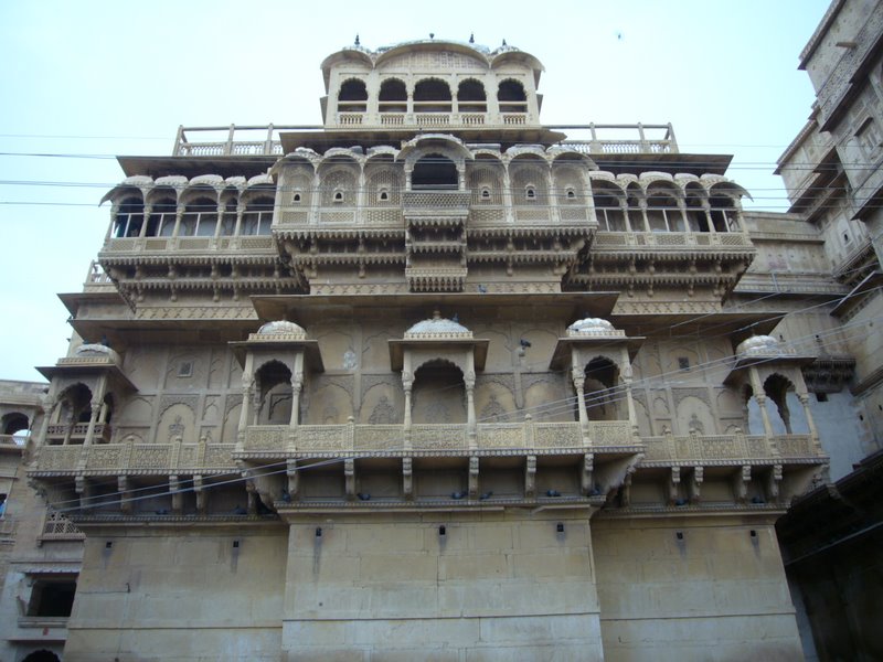 The palace.